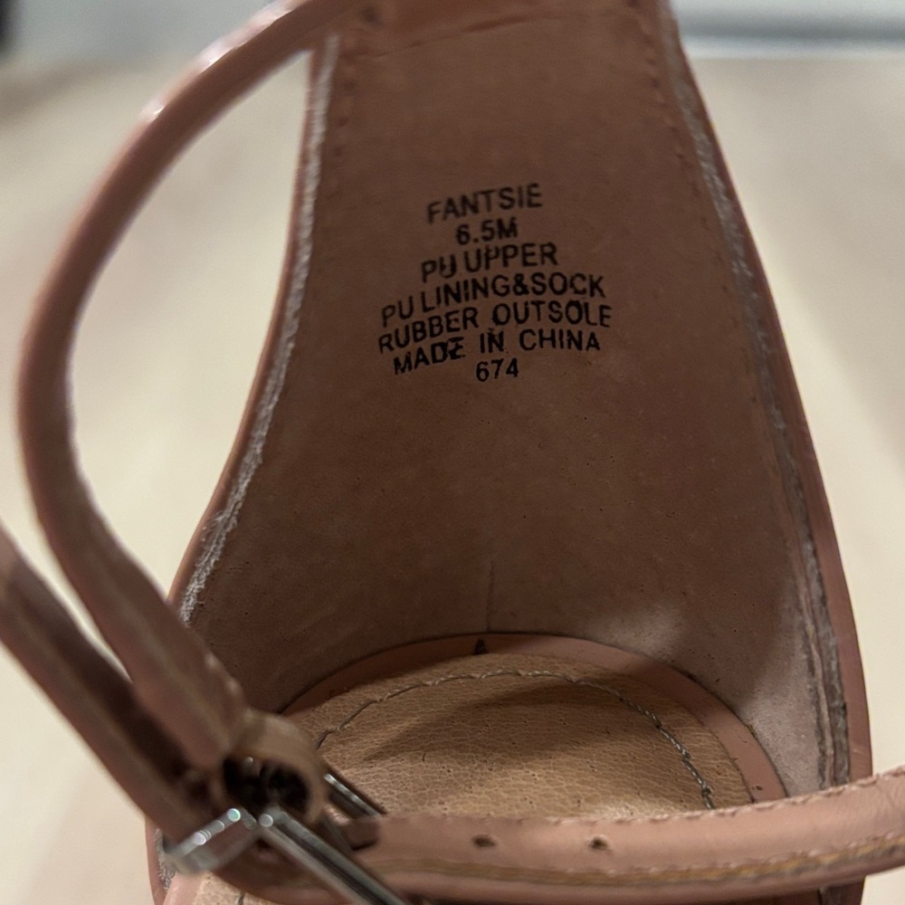 Steve Madden Nude Heeled Sandals Size 6.5M - Picture 3 of 12